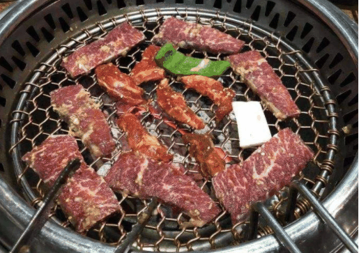 探牛烤肉店