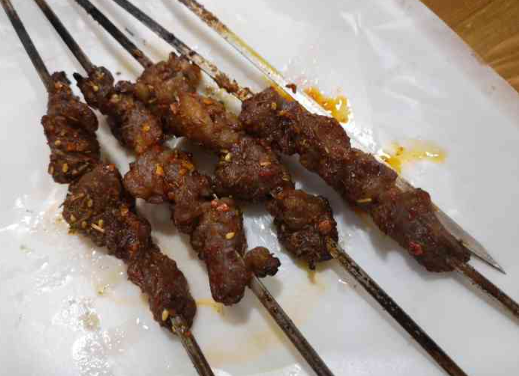 哈力买卖提烤肉