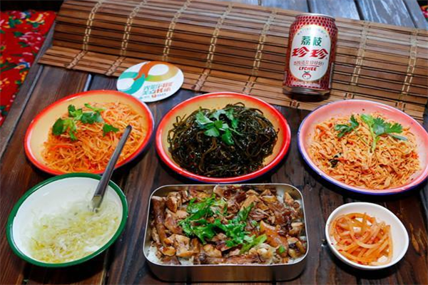 8090怀旧老饭盒产品 门店图片