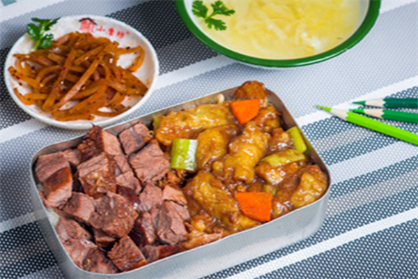 东北老饭盒产品 门店图片