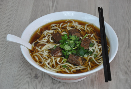 加州牛肉面大王