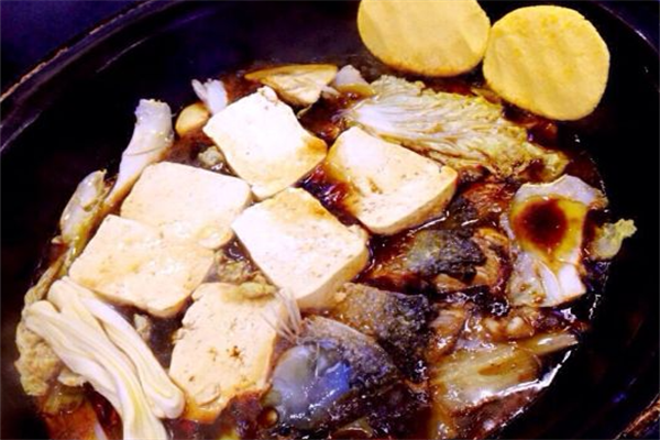 云厨香木炭铁锅炖鱼产品 门店图片