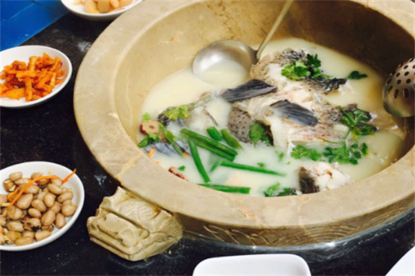 1497云南蒸汽石锅鱼产品 门店图片
