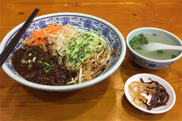 京六居老北京炸酱面产品 门店图片