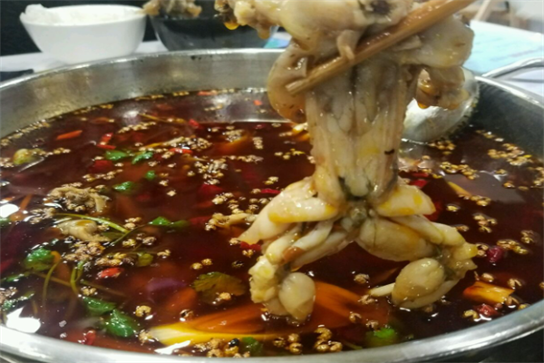 青禾美蛙鱼头火锅产品 门店图片