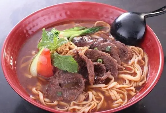 顶牛拉面