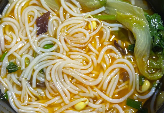 花甲米线店10大品牌？小粉哥花甲米线品牌实力雄厚