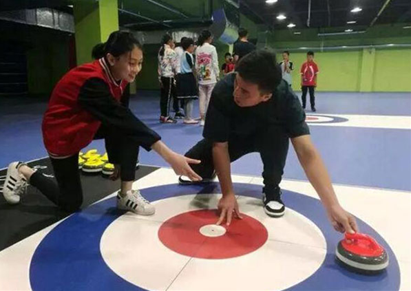 哈童营地教育