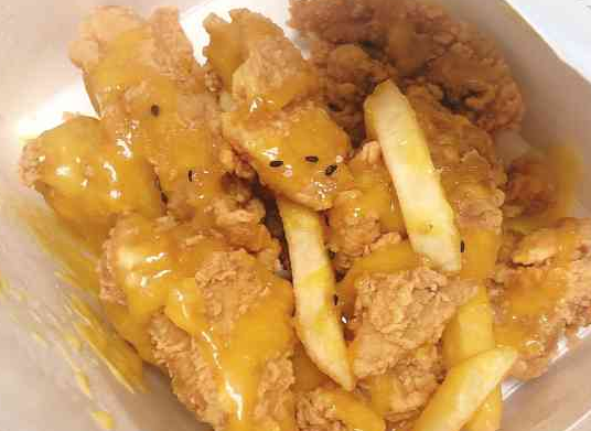 两个欧尼炸鸡店