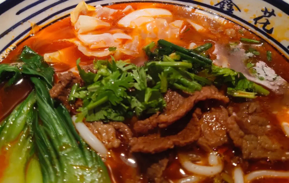 鑫花溪牛肉米粉