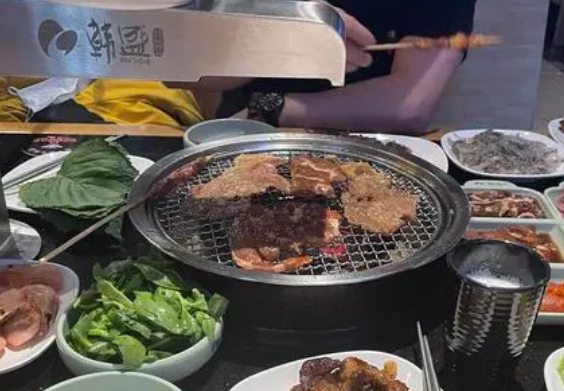 韩盛炭火自助烤肉
