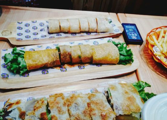 卷翻天卷饼王
