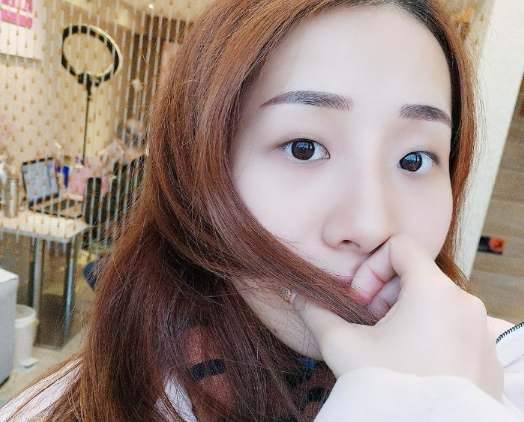 爱丽纹绣