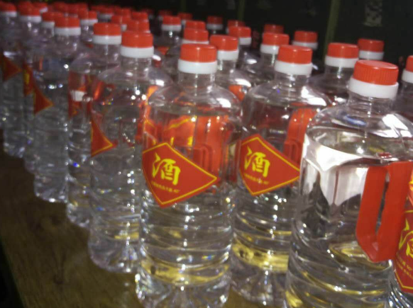 百老泉散酒