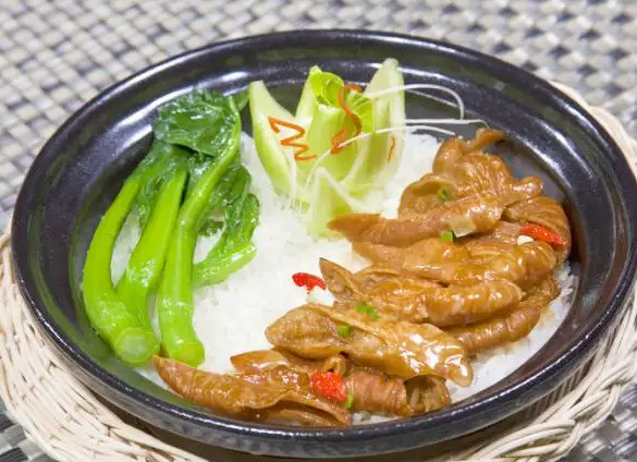 阿香婆煲仔饭