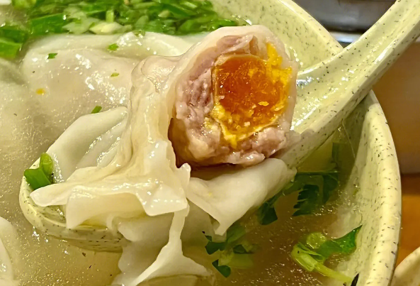 老馄饨铺