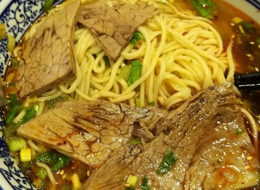 牛大碗牛肉拉面