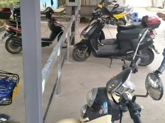 云易充电动车充电桩