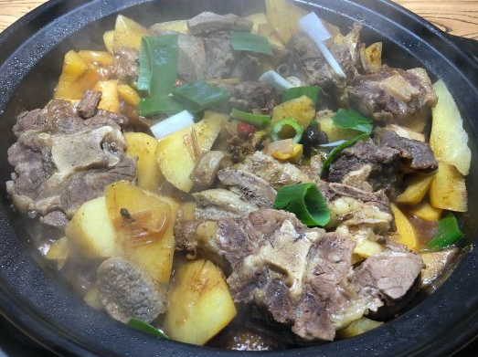 红牛坊牛排牛尾锅