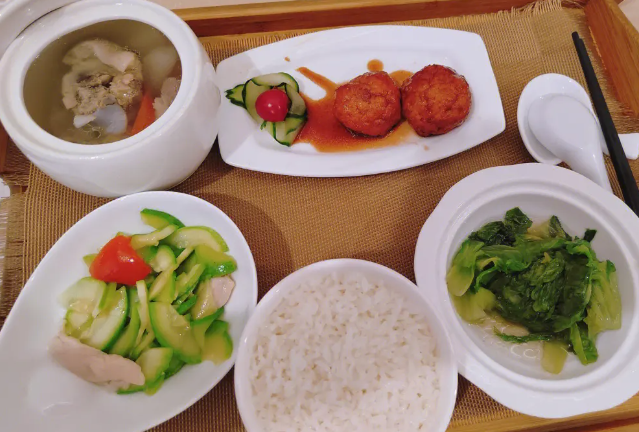 膳元堂月子餐