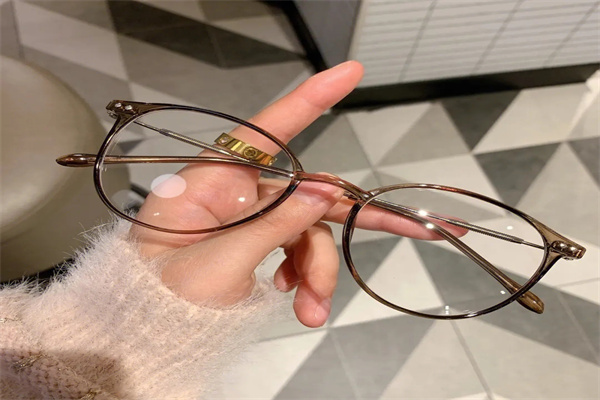 欧吉拉眼镜产品 门店图片