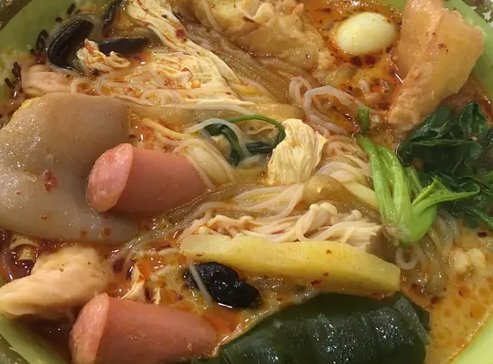 超越麻辣烫