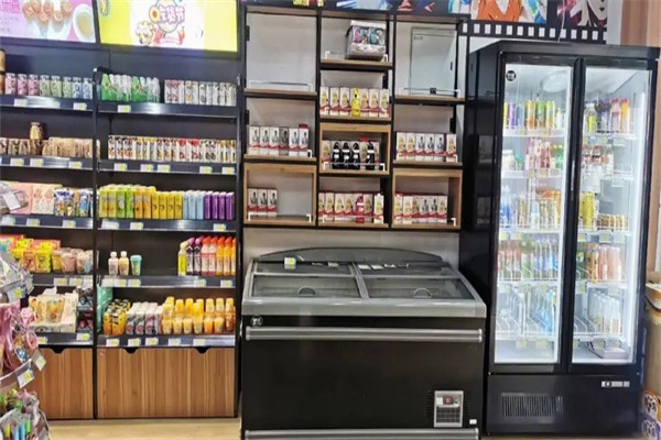 一麻袋零食折扣店产品 门店图片