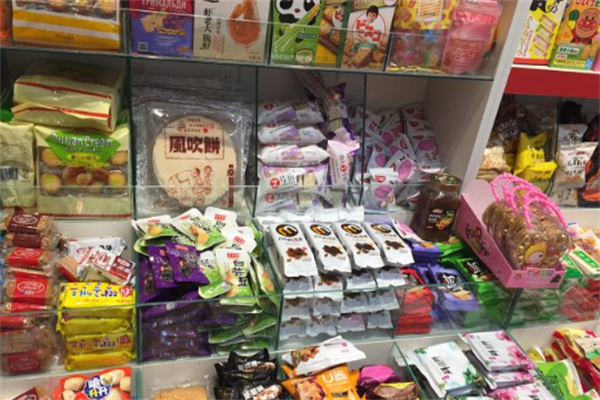 呷货零食屋产品 门店图片