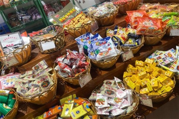 土吧鲁零食产品 门店图片