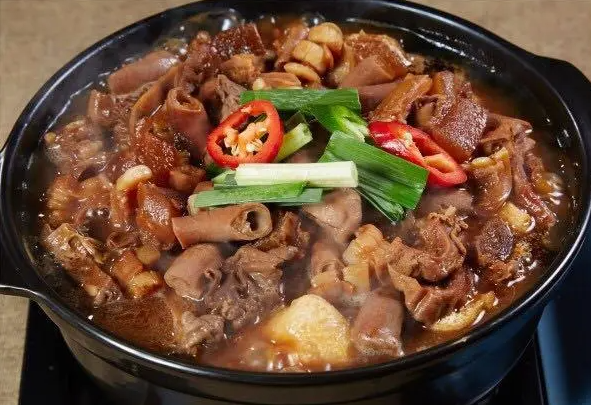 大草原牛杂火锅