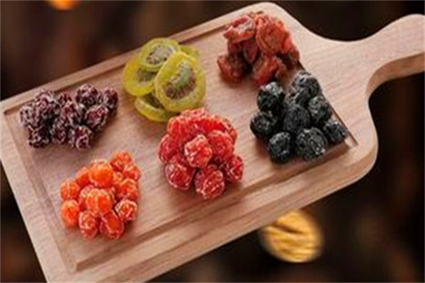 诱嘴儿零食产品 门店图片