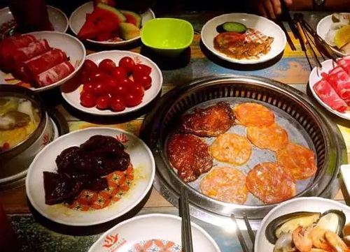 小媳妇火锅烧烤