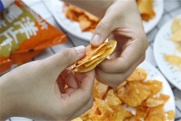 卢先生水果零食产品 门店图片