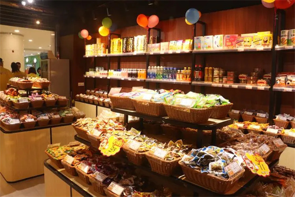 佳弘追梦零食产品 门店图片