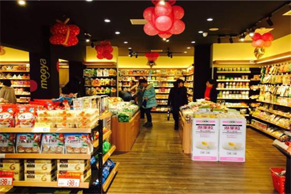 桅子花开零食产品 门店图片