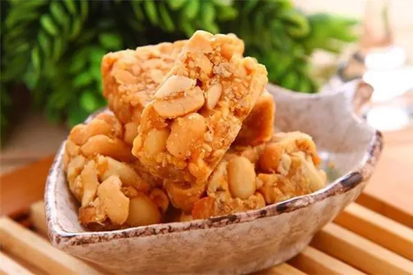 心味果园休闲食品