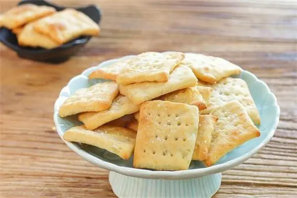 思圆休闲食品