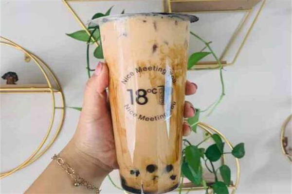 18度c奶茶产品 门店图片