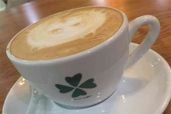 四叶草奶茶产品 门店图片