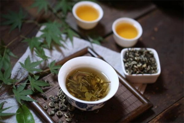 叶华山饮品产品 门店图片