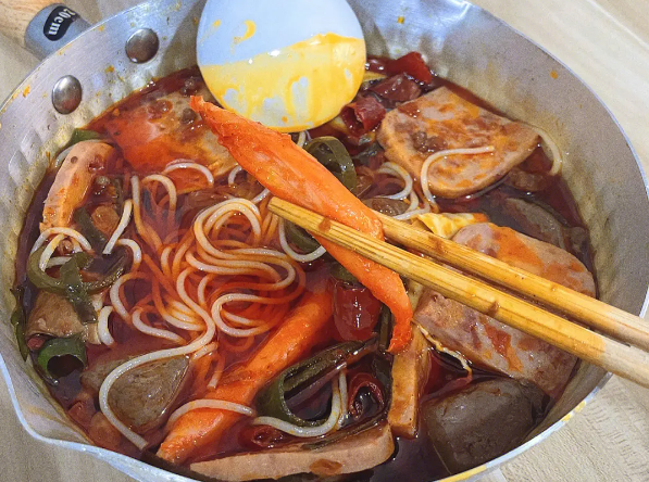 四海亲重庆火锅米线