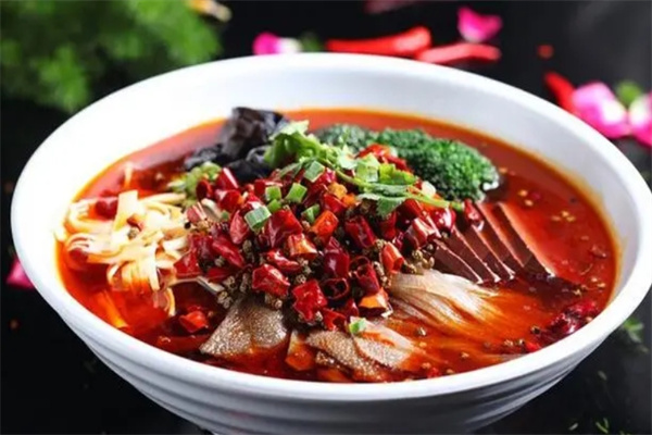胖子品味冒菜产品 门店图片