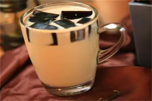 茶露亭奶茶产品 门店图片