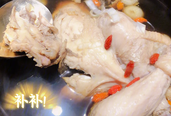鲜有基参鸡汤