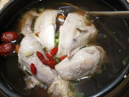 鲜有基参鸡汤