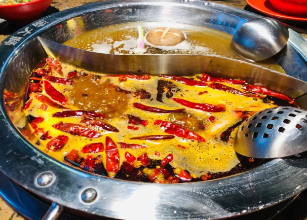 渝大师火锅