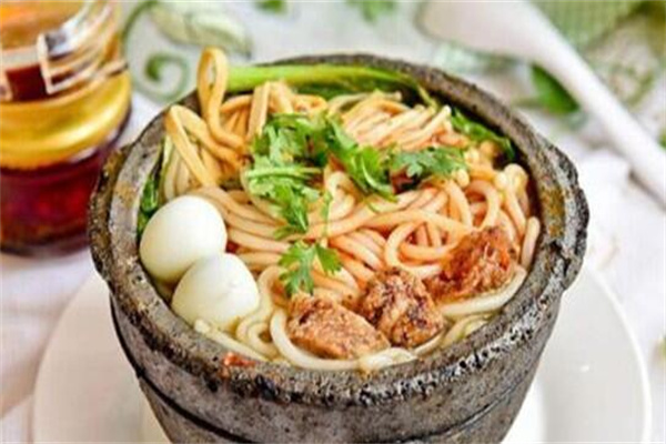 傻佬帽土豆粉产品 门店图片