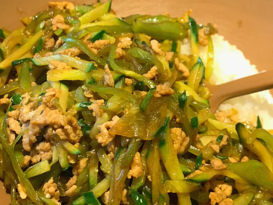 德天顺盖码饭