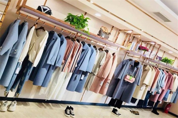 华斯洛服饰产品 门店图片