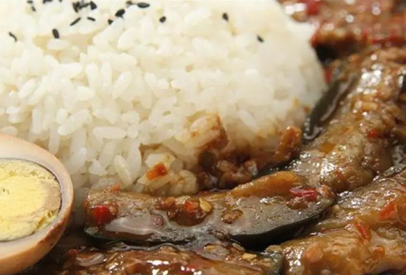 陈小福快餐